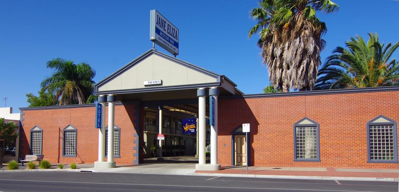 Jane Eliza Motor Inn スワン・ヒル エクステリア 写真